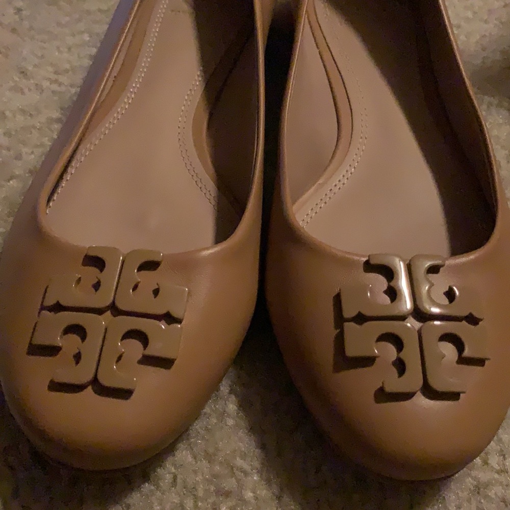 Tory Burch flats